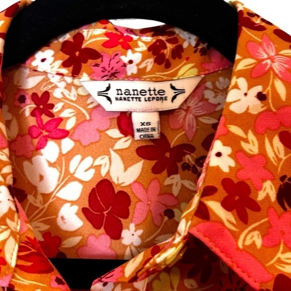 Nanette Lepore Floral Elbow Length Puff Sleeve Blouse - Picture 6 of 9